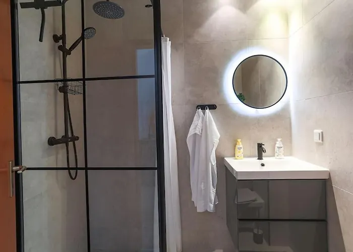 Cozy-livings Altbau Mit Terrasse Und Kueche Am Stadtpark Apartman *